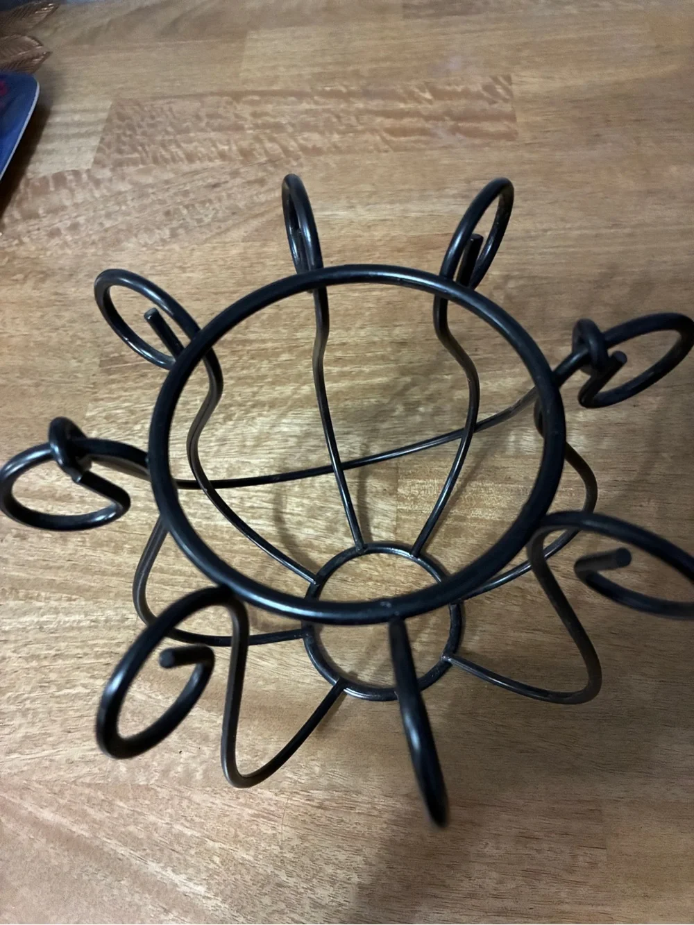 Black Decorative Wire Wine Bottle Holder or candle holder 14” w/handle up